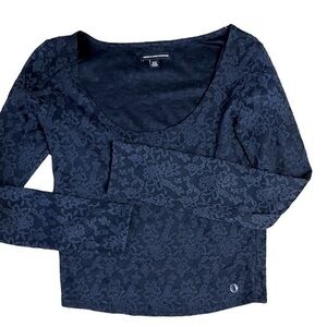 NWT American Eagle crop long sleeve lace look top with scoop neck